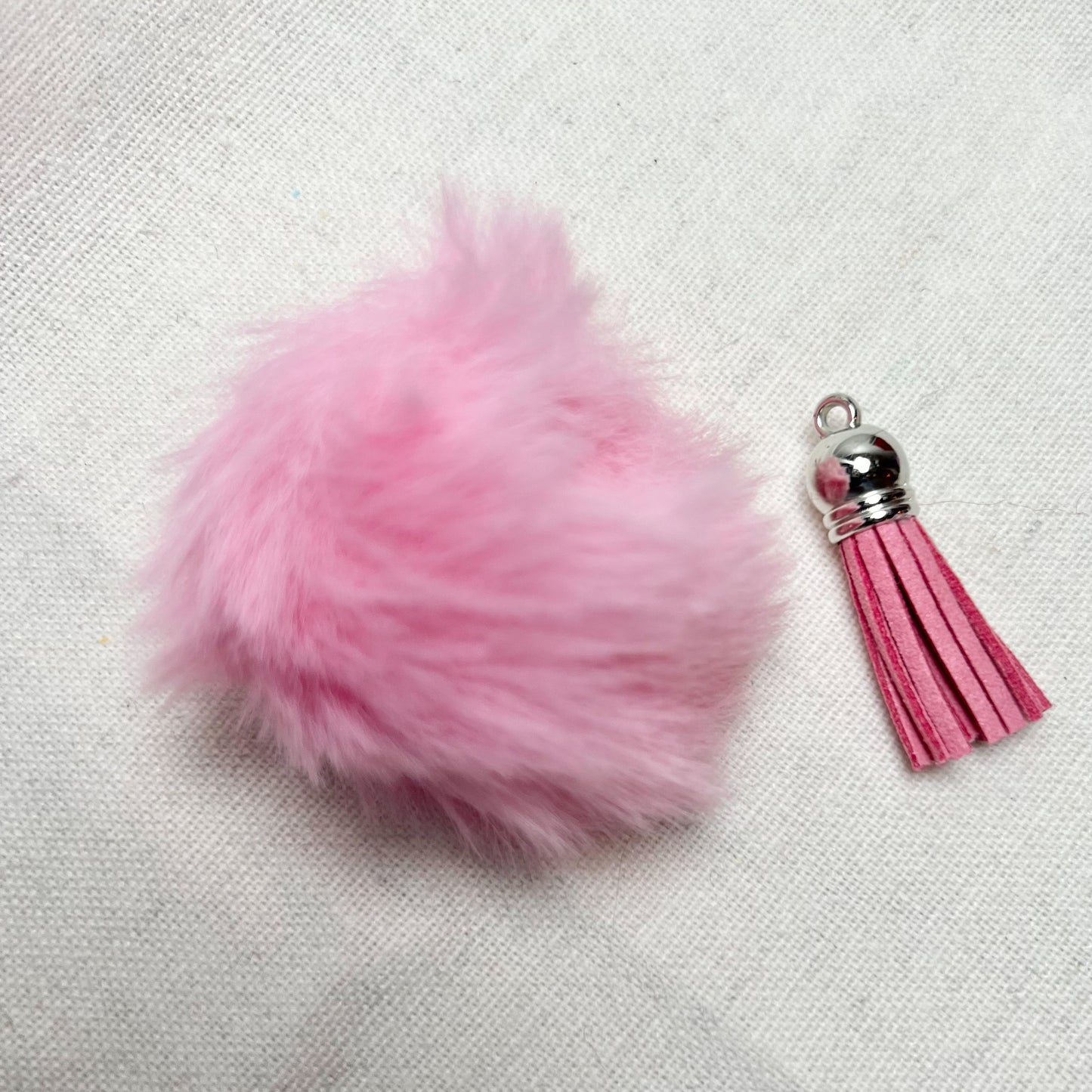 Magic Charms "Love Me"